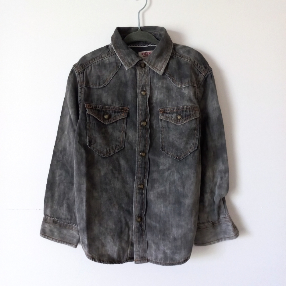 Mossimo shirt button